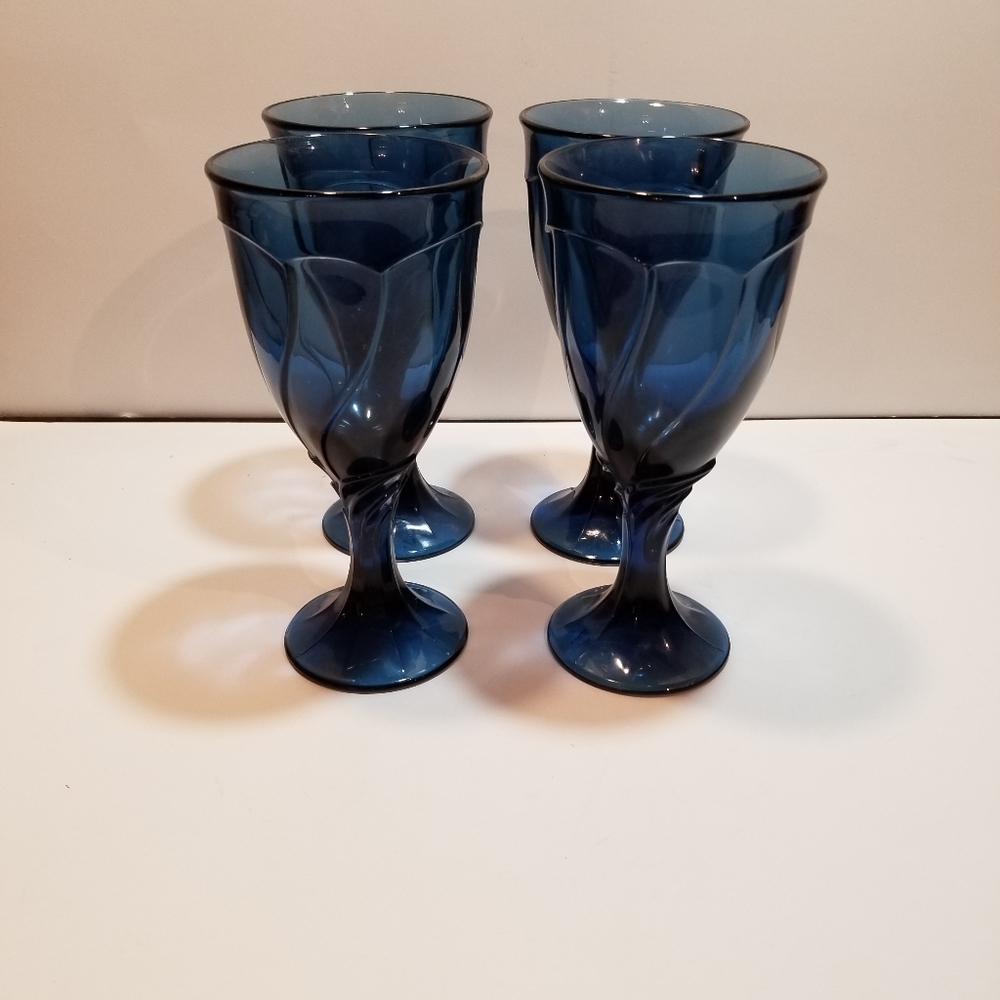 Noritake Sweet Swirl midnight blue goblets